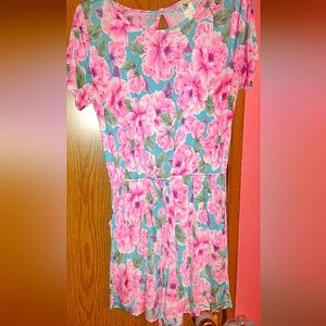 Beautiful Floral Romper!🌺